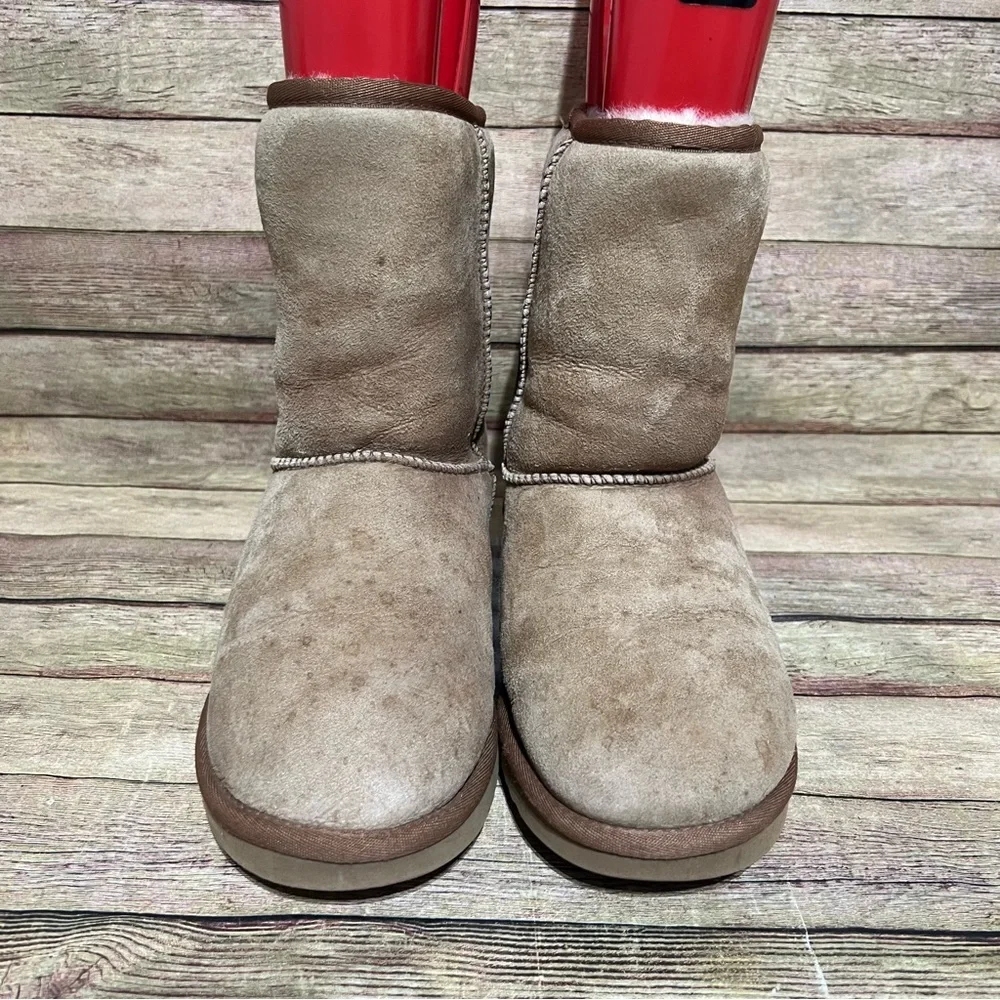 Ugg Brown Suede Classic Short Boots
